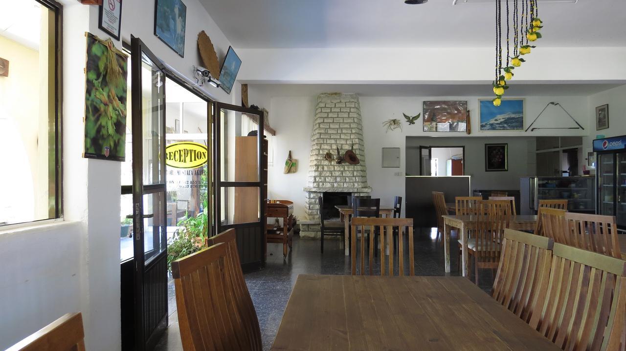 Elausa Hotel & Restaurant Rizokarpaso Екстер'єр фото